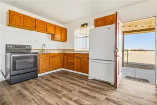 5828 Steeg, 29 Palms MCB, CA 92277 - Photo 12