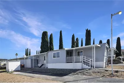 7425 Church Street #25, Yucca Valley, CA 92284 - Photo 2