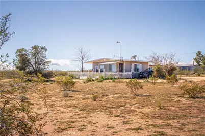 56617 Massachusets, Landers, CA 92285 - Photo 32