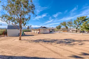 7686 Hilton Ave, Yucca Valley, CA 92284 - Photo 44