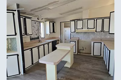 59230 Phillipi, Landers, CA 92285 - Photo 10