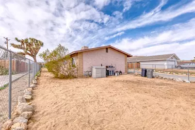 6434 Linda Lee, Yucca Valley, CA 92284 - Photo 24