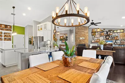 8148 Emerson Avenue, Yucca Valley, CA 92284 - Photo 10