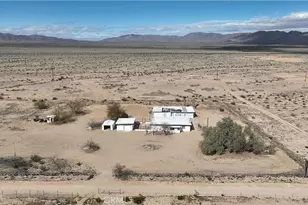 2580 Marks, 29 Palms MCB, CA 92277 - Photo 36