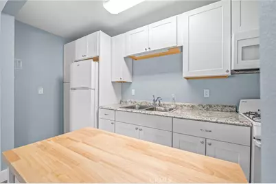 7432 Dumosa, Yucca Valley, CA 92284 - Photo 38