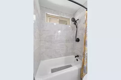 7432 Dumosa, Yucca Valley, CA 92284 - Photo 14