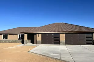 13119 Candlewood Rd, Apple Valley, CA 92308 - Photo 1