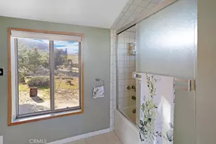 8173 Fleur Dr, Joshua Tree, CA 92252 - Photo 24