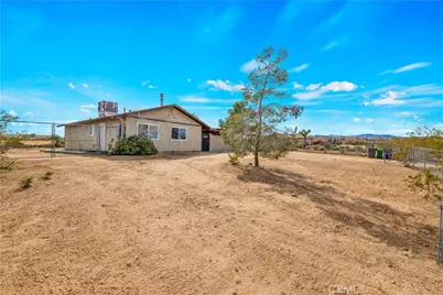 58331 Caliente Street, Yucca Valley, CA 92284 - Photo 4