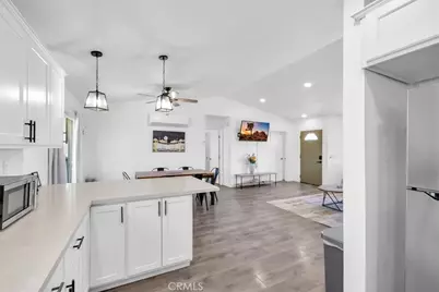 670 Ducor Avenue, Landers, CA 92285 - Photo 8