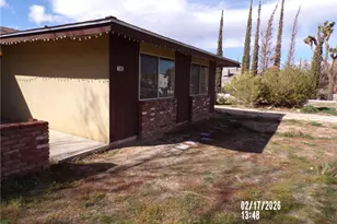 7380 Dumosa, Yucca Valley, CA 92284 - Photo 2