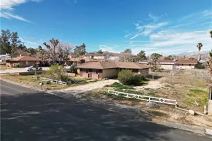 7380 Dumosa, Yucca Valley, CA 92284 - Photo 24