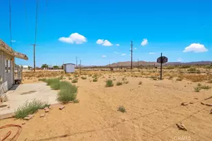 58810 29 Palms Hwy, Yucca Valley, CA 92284 - Photo 30