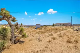 58810 29 Palms Hwy, Yucca Valley, CA 92284 - Photo 26