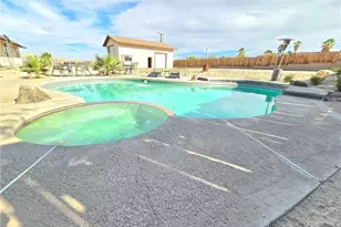 73863 Siesta Dr, 29 Palms MCB, CA 92277 - Photo 2