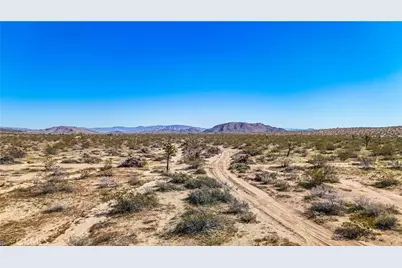 56923 Reche, Yucca Valley, CA 92285 - Photo 32