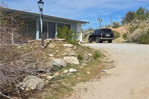 59236 Nelson, Yucca Valley, CA 92284 - Photo 2