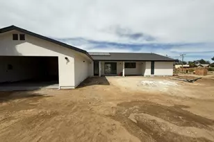 57980 San Andreas, Yucca Valley, CA 92284 - Photo 2