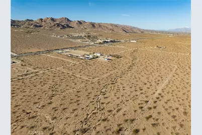 63862 Twentynine Palms Highway, Joshua Tree, CA 92252 - Photo 18