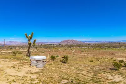1335 Fortuna Ave, Landers, CA 92285 - Photo 36