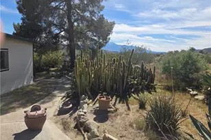 8996 Navajo Trail, Morongo Valley, CA 92256 - Photo 8