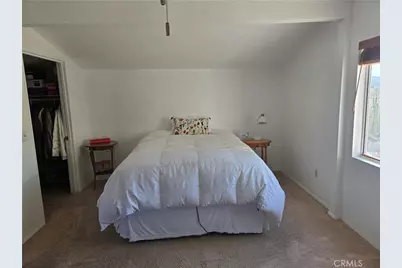 8996 Navajo Trail, Morongo Valley, CA 92256 - Photo 20