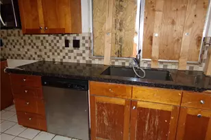 9651 Cholla, Desert Hot Springs, CA 92240 - Photo 10