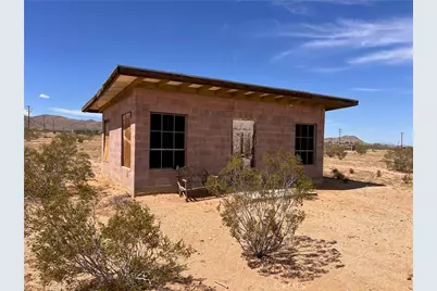 56172 Cone Boulevard, Landers, CA 92285 - Photo 2
