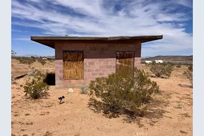 56172 Cone Boulevard, Landers, CA 92285 - Photo 24