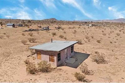 56172 Cone Boulevard, Landers, CA 92285 - Photo 26