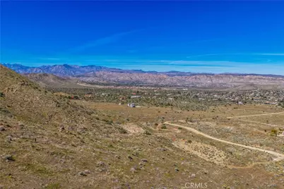 58215 Santa Barbara, Yucca Valley, CA 92284 - Photo 34