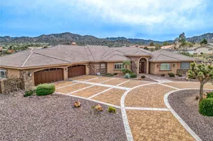 58839 Santa Barbara Dr, Yucca Valley, CA 92284 - Photo 1