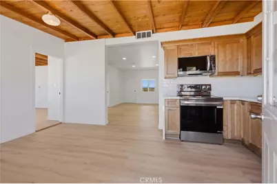 60812 Adele Road, Landers, CA 92285 - Photo 12