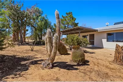60812 Adele Road, Landers, CA 92285 - Photo 8