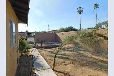 71762 El Paseo, 29 Palms MCB, CA 92277 - Photo 18