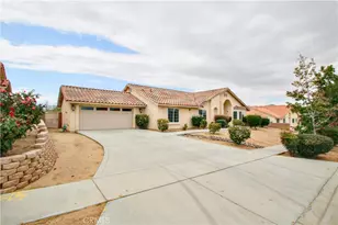 7772 Grand Ave, Yucca Valley, CA 92284 - Photo 2