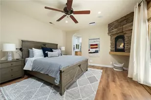 7695 Rockaway Ave, Yucca Valley, CA 92284 - Photo 14