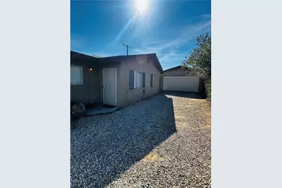 6212 Abronia, 29 Palms MCB, CA 92277 - Photo 2