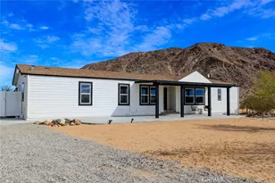 58770 Gerrie Ln, Landers, CA 92285 - Photo 2