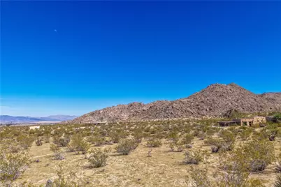 7054 Canyon Road, 29 Palms MCB, CA 92277 - Photo 16