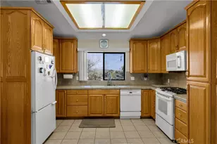 58453 Lisbon Dr, Yucca Valley, CA 92284 - Photo 12
