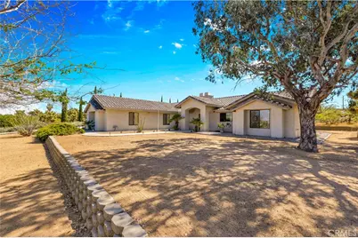 58453 Lisbon Drive, Yucca Valley, CA 92284 - Photo 2