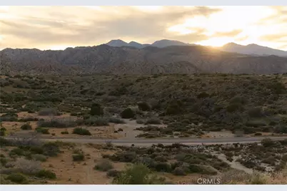 5137 Pioneertown Road, Pioneertown, CA 92268 - Photo 36