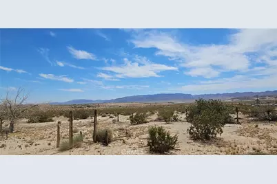 1760 Valleyview, 29 Palms MCB, CA 92277 - Photo 36