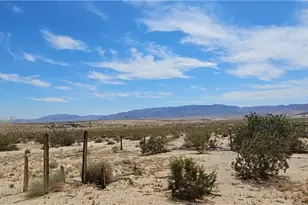 1760 Valleyview, 29 Palms MCB, CA 92277 - Photo 36