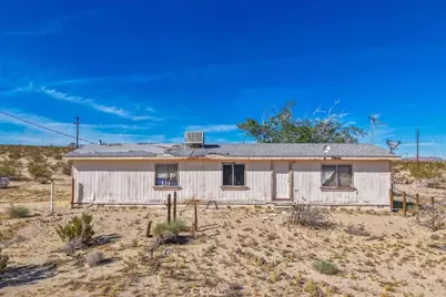 1760 Valleyview, 29 Palms MCB, CA 92277 - Photo 8