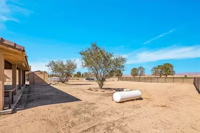 4709 Saddlehorn, 29 Palms MCB, CA 92277 - Photo 38