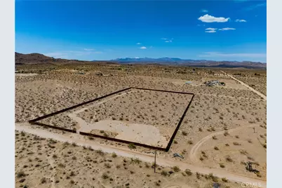 424 Ducor Avenue, Landers, CA 92285 - Photo 4