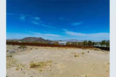 424 Ducor Avenue, Landers, CA 92285 - Photo 24