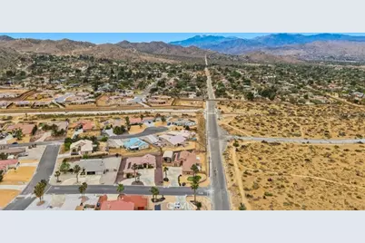 8514 Barberry Avenue, Yucca Valley, CA 92284 - Photo 46
